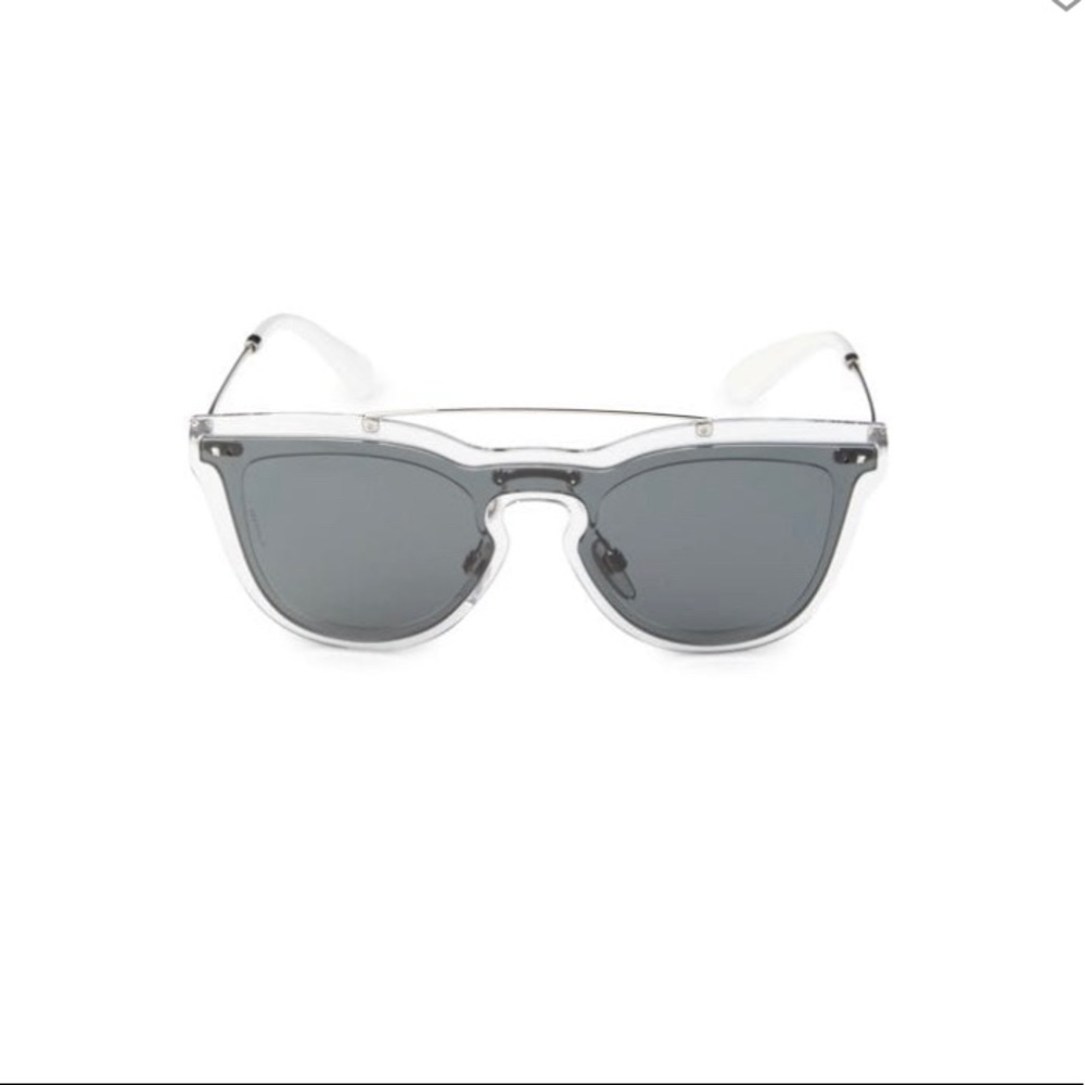 Valentino Garavani 🕶️